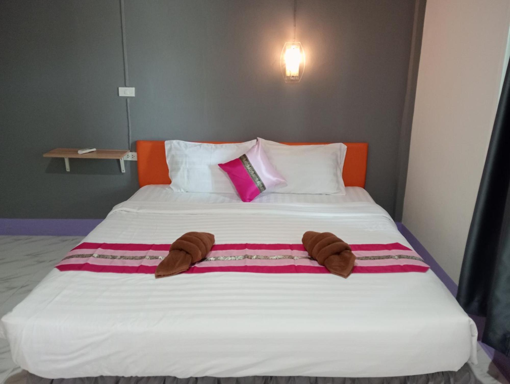 Lanta Beautiful Beach House Ко-Ланта Номер фото