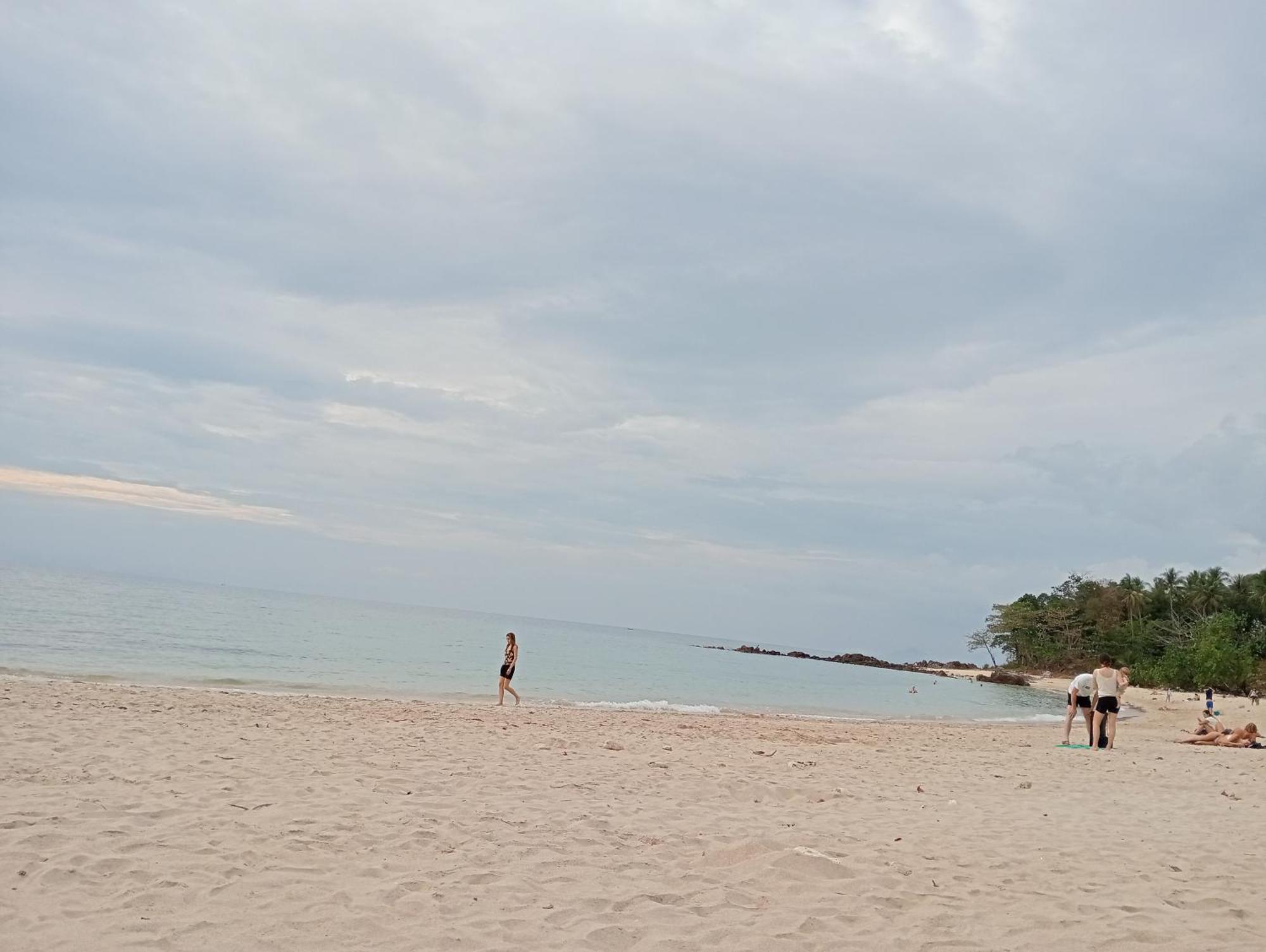 Lanta Beautiful Beach House Ко-Ланта Экстерьер фото